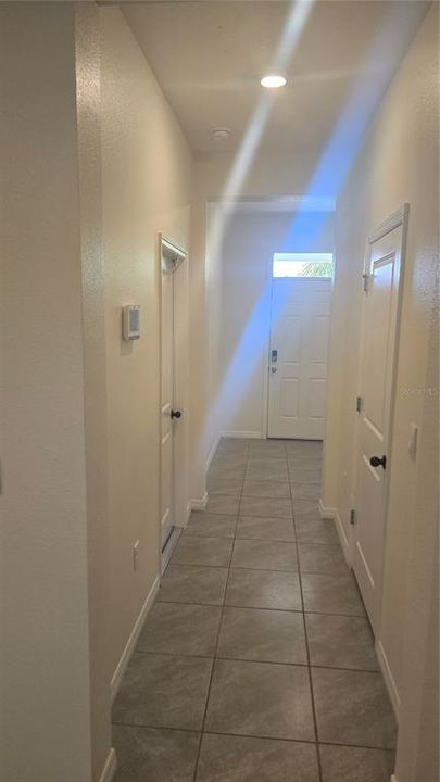 For Sale: $275,000 (3 beds, 2 baths, 1695 Square Feet)