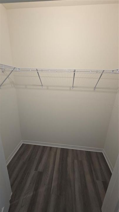 For Sale: $275,000 (3 beds, 2 baths, 1695 Square Feet)