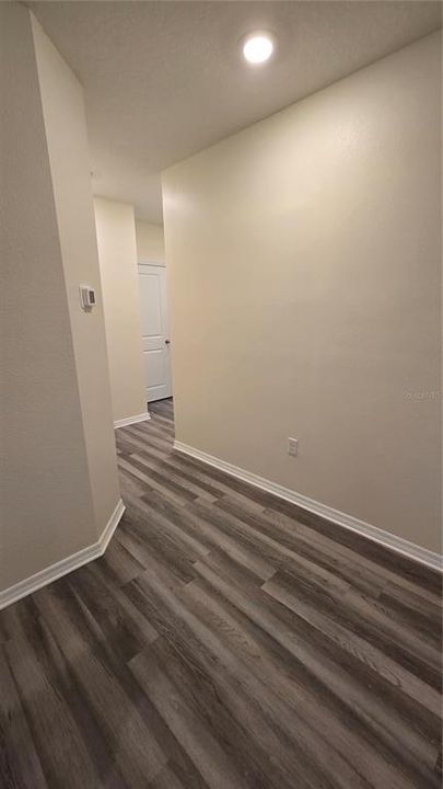 For Sale: $275,000 (3 beds, 2 baths, 1695 Square Feet)