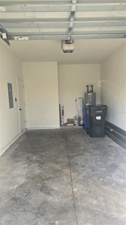 For Sale: $275,000 (3 beds, 2 baths, 1695 Square Feet)