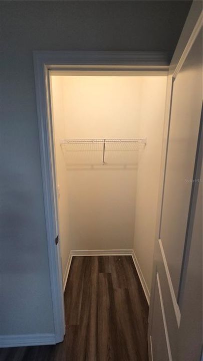 For Sale: $275,000 (3 beds, 2 baths, 1695 Square Feet)