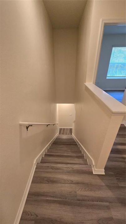 For Sale: $275,000 (3 beds, 2 baths, 1695 Square Feet)