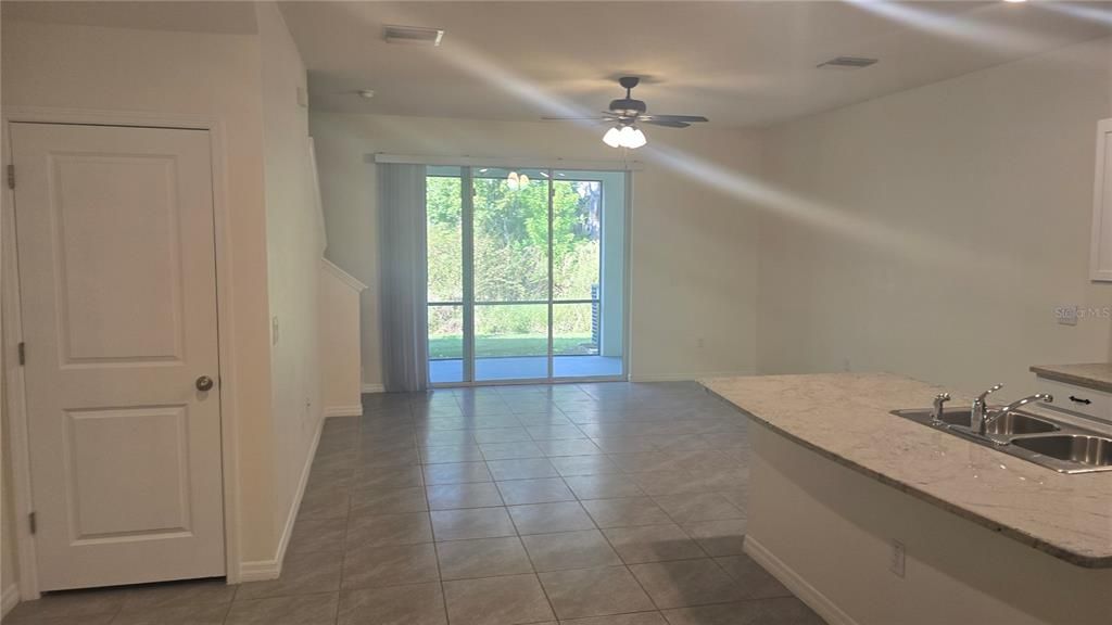 For Sale: $275,000 (3 beds, 2 baths, 1695 Square Feet)