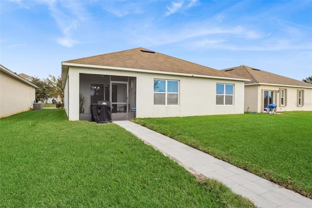 En Venta: $360,000 (4 camas, 2 baños, 1846 Pies cuadrados)