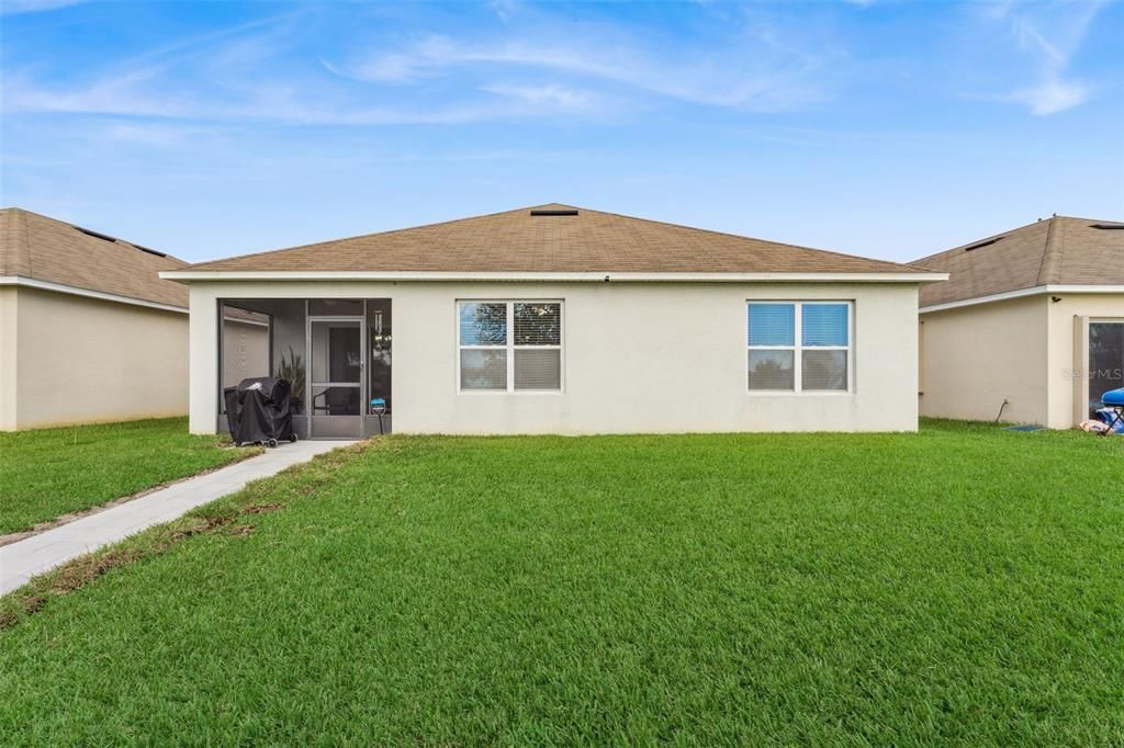 En Venta: $360,000 (4 camas, 2 baños, 1846 Pies cuadrados)