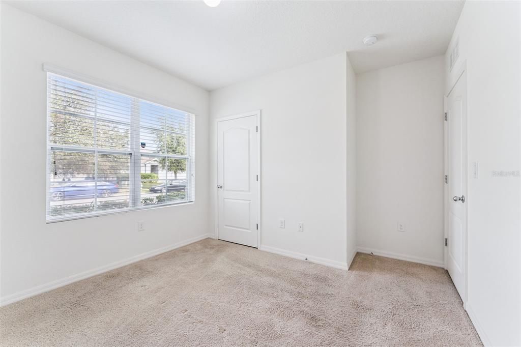 En Venta: $360,000 (4 camas, 2 baños, 1846 Pies cuadrados)