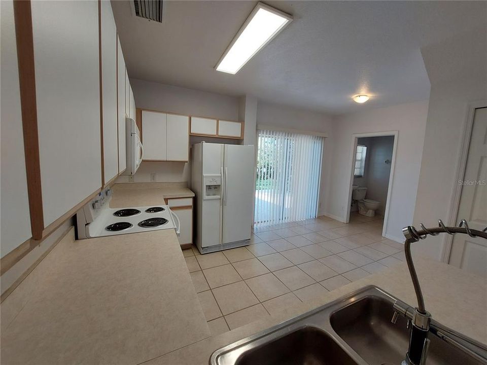 For Rent: $1,775 (3 beds, 2 baths, 1440 Square Feet)