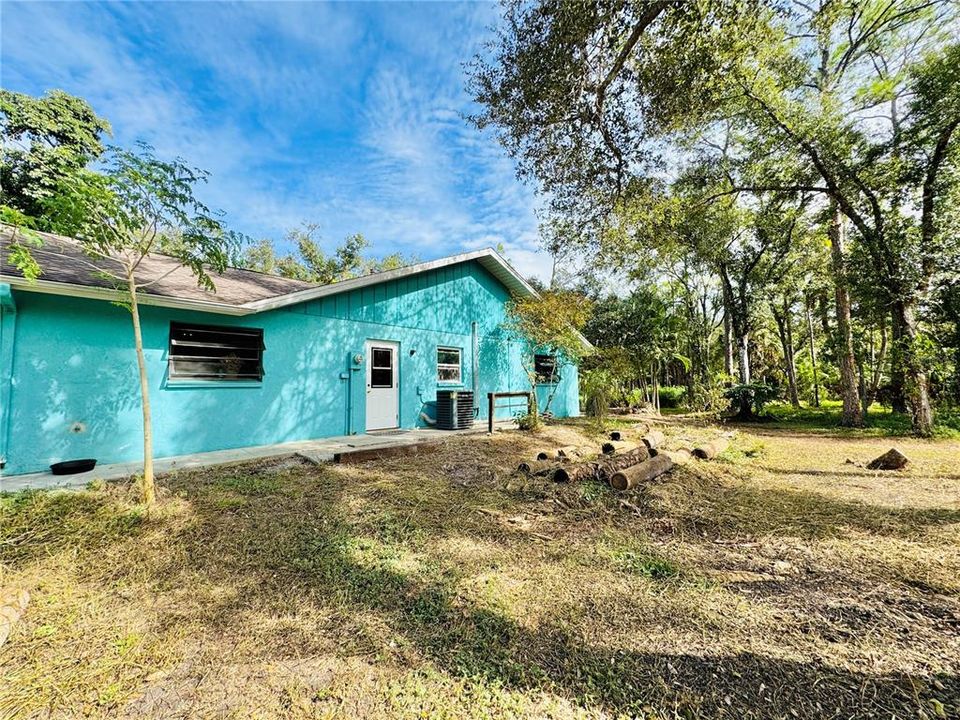 待售: $474,900 (2 贝兹, 2 浴室, 1717 平方英尺)