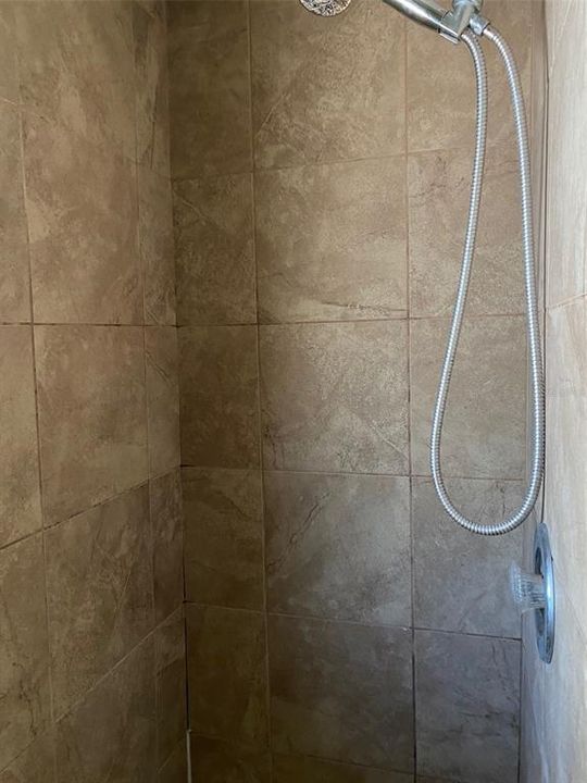 В аренду: $850 (1 спален, 1 ванн, 357 Квадратных фут)