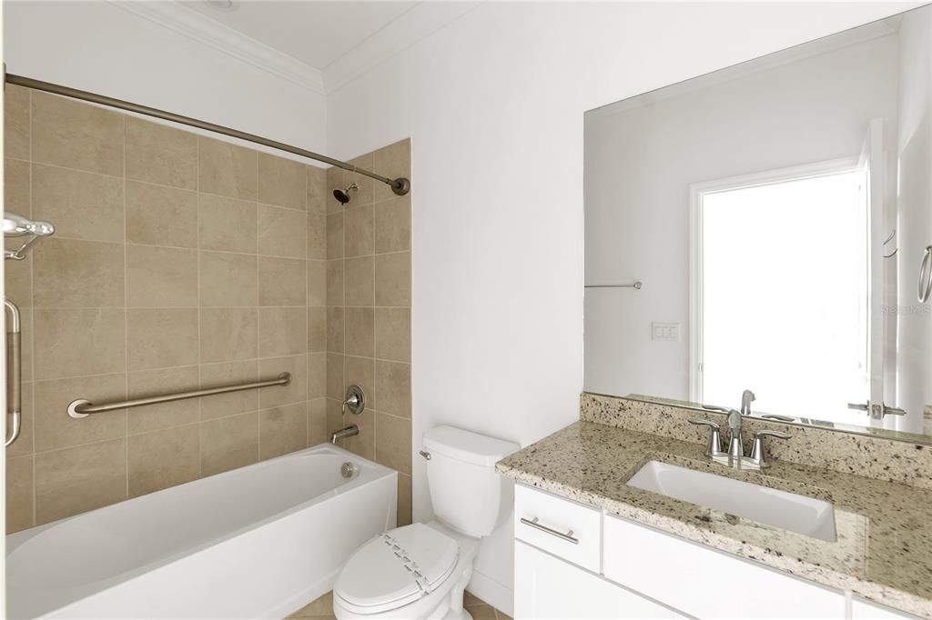 待售: $639,950 (3 贝兹, 3 浴室, 1840 平方英尺)