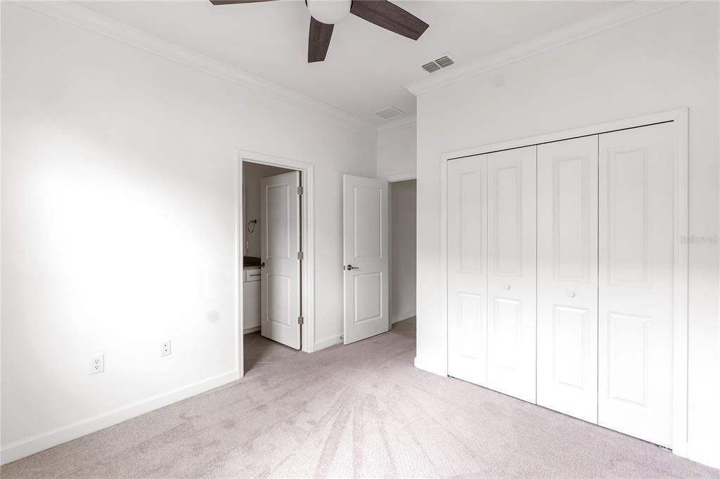 待售: $639,950 (3 贝兹, 3 浴室, 1840 平方英尺)