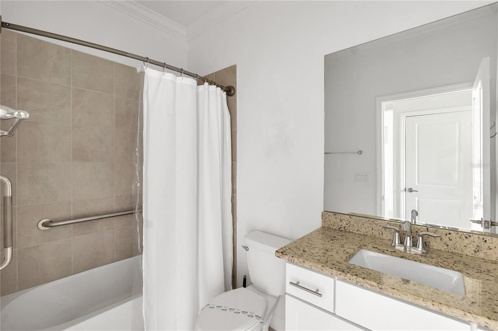 待售: $639,950 (3 贝兹, 3 浴室, 1840 平方英尺)