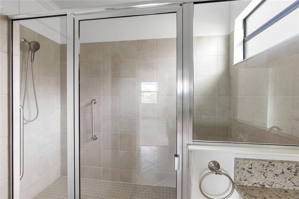 待售: $639,950 (3 贝兹, 3 浴室, 1840 平方英尺)