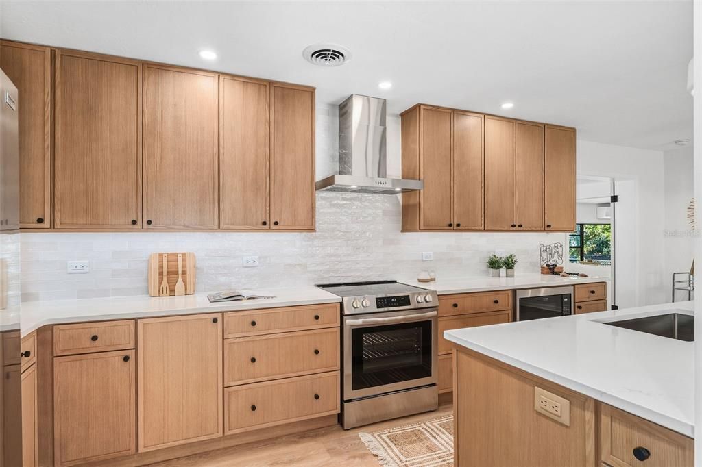 For Sale: $689,900 (4 beds, 3 baths, 2071 Square Feet)