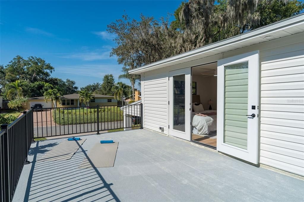 For Sale: $689,900 (4 beds, 3 baths, 2071 Square Feet)