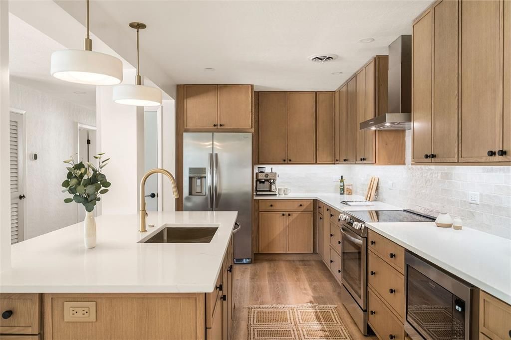 For Sale: $689,900 (4 beds, 3 baths, 2071 Square Feet)