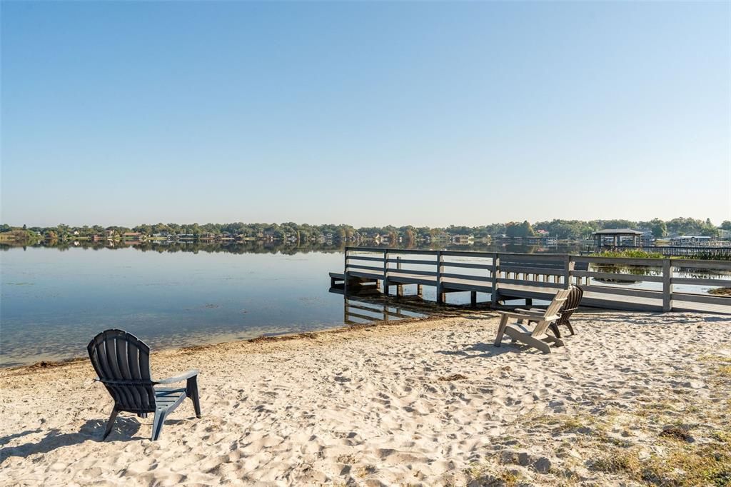 For Sale: $689,900 (4 beds, 3 baths, 2071 Square Feet)