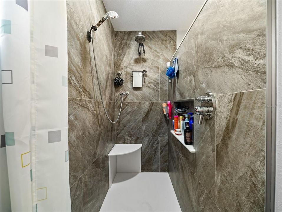 待售: $279,300 (3 贝兹, 2 浴室, 1551 平方英尺)