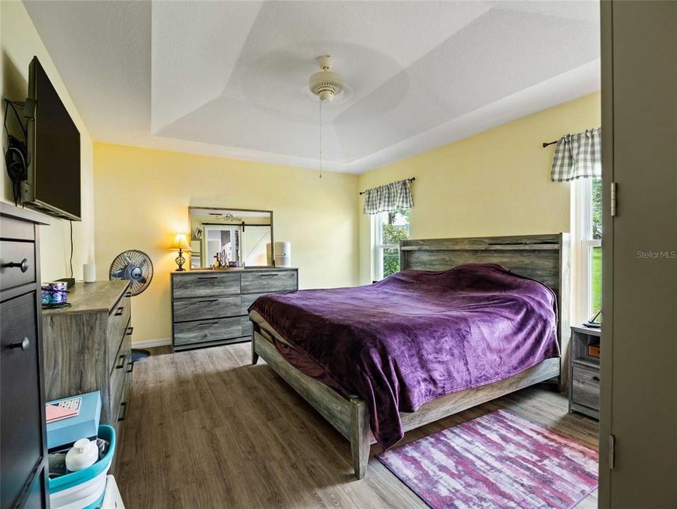 待售: $279,300 (3 贝兹, 2 浴室, 1551 平方英尺)