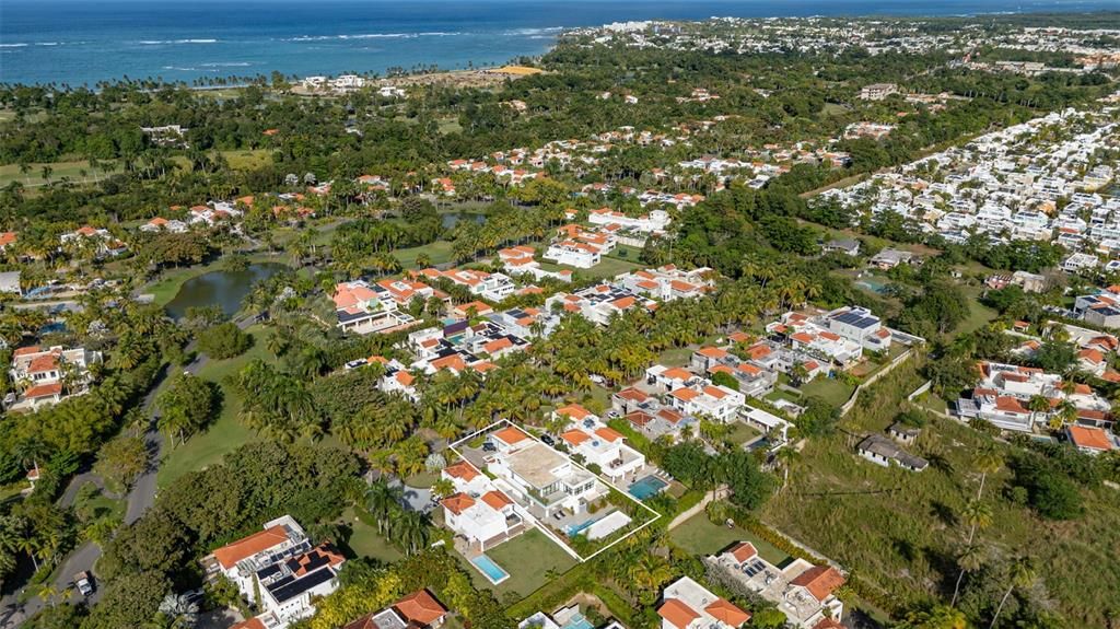 待售: $8,400,000 (6 贝兹, 6 浴室, 6625 平方英尺)