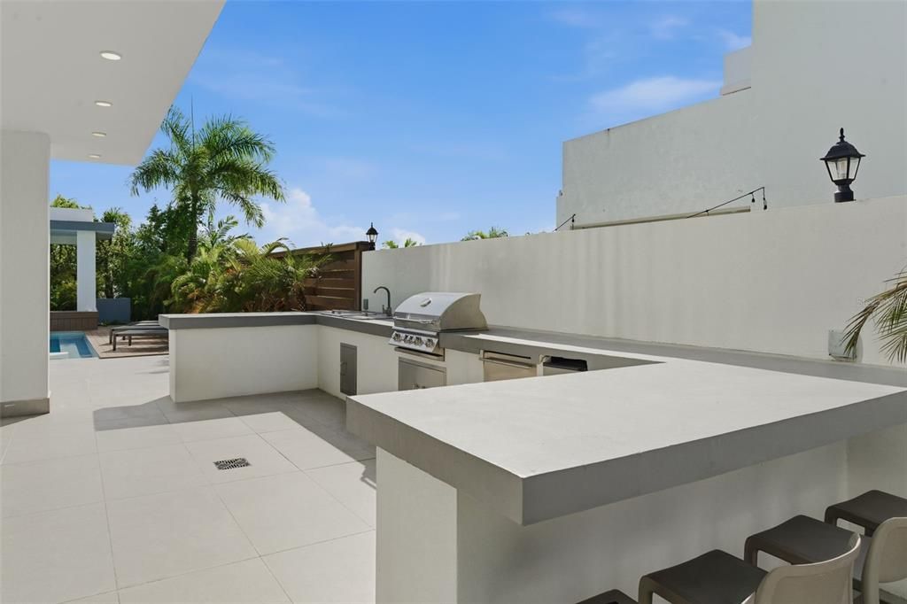 待售: $8,400,000 (6 贝兹, 6 浴室, 6625 平方英尺)