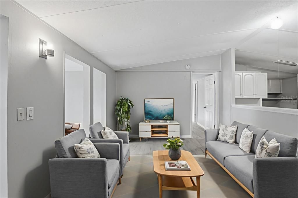 For Sale: $300,000 (3 beds, 2 baths, 920 Square Feet)