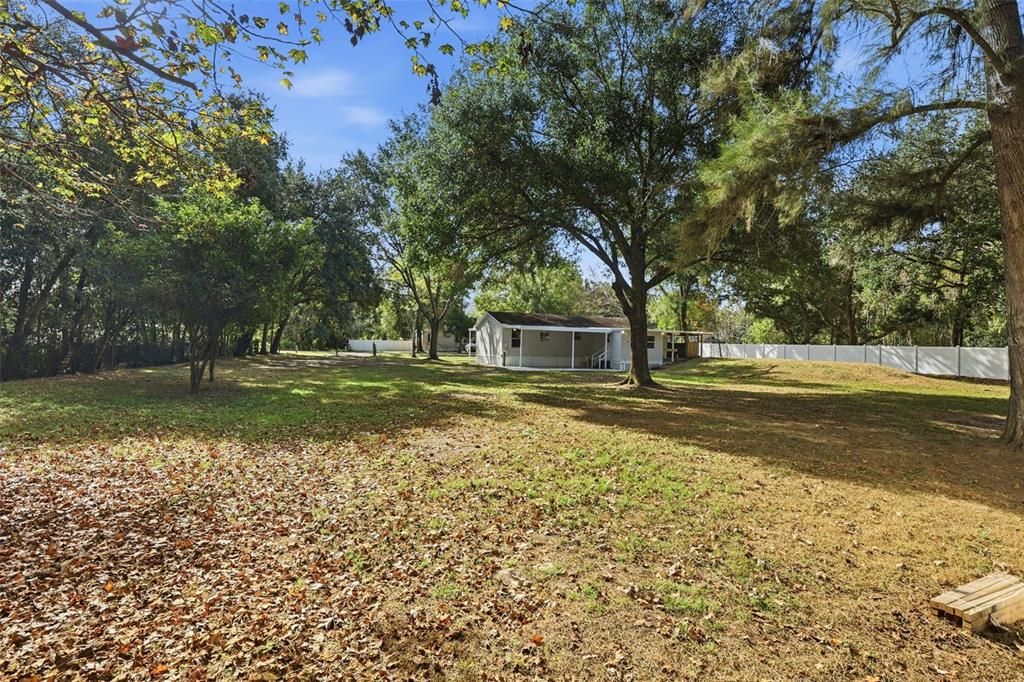 For Sale: $300,000 (3 beds, 2 baths, 920 Square Feet)