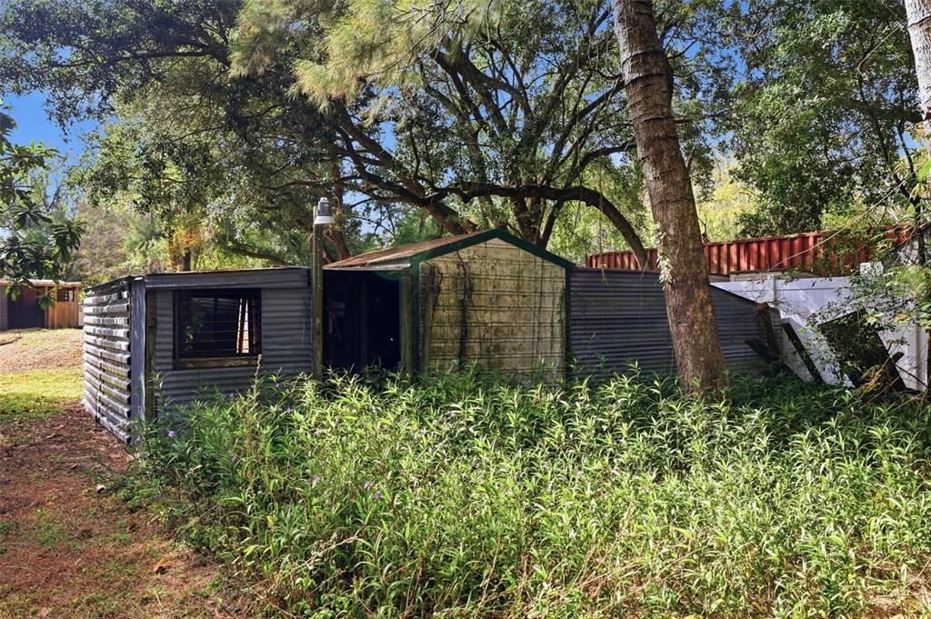 For Sale: $300,000 (3 beds, 2 baths, 920 Square Feet)