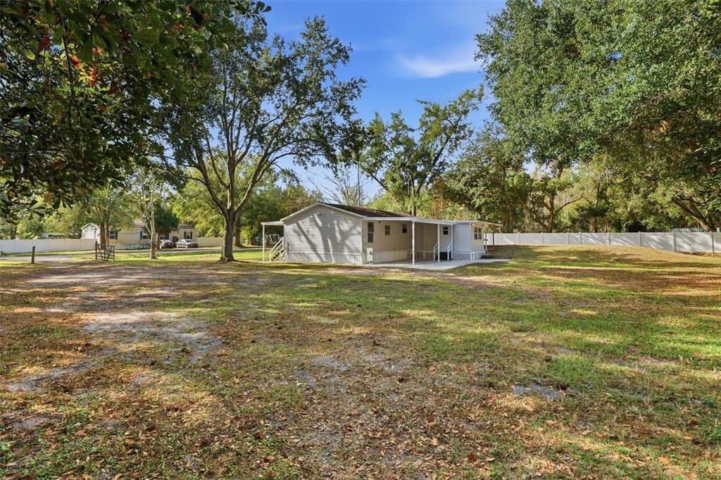 For Sale: $300,000 (3 beds, 2 baths, 920 Square Feet)