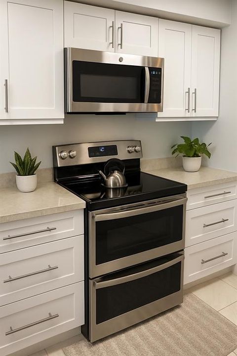 На продажу: $749,000 (2 спален, 2 ванн, 1755 Квадратных фут)