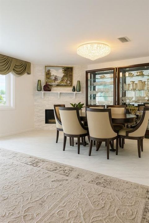 На продажу: $749,000 (2 спален, 2 ванн, 1755 Квадратных фут)