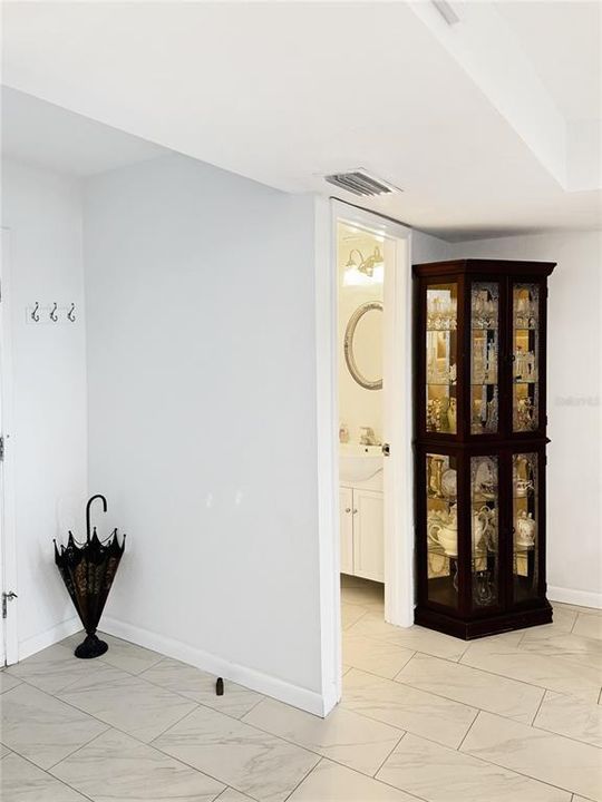 На продажу: $749,000 (2 спален, 2 ванн, 1755 Квадратных фут)