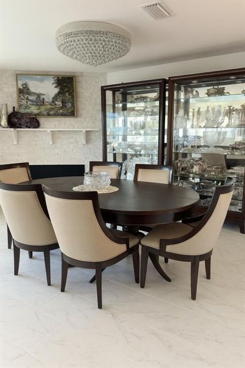 На продажу: $749,000 (2 спален, 2 ванн, 1755 Квадратных фут)