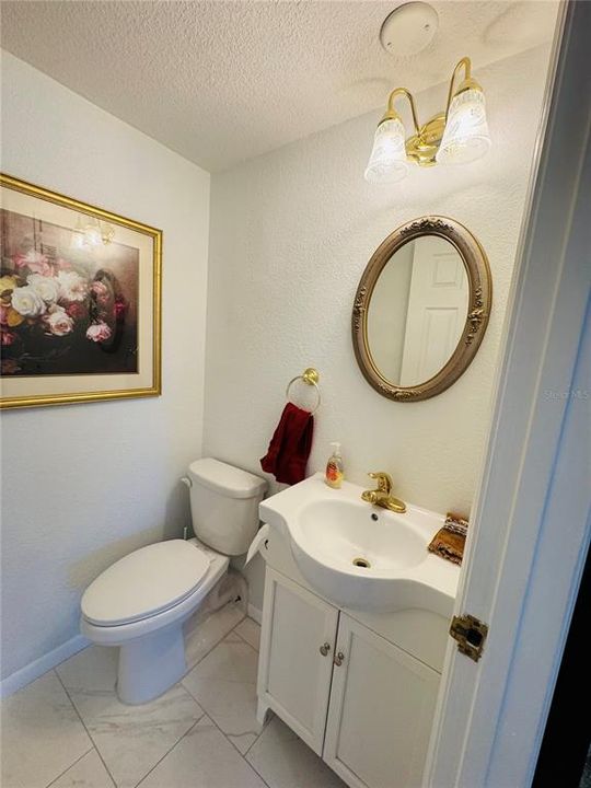 На продажу: $749,000 (2 спален, 2 ванн, 1755 Квадратных фут)