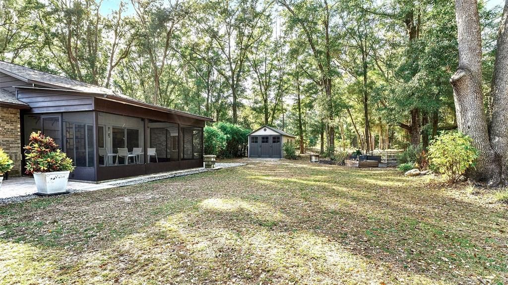 For Sale: $512,000 (4 beds, 2 baths, 2012 Square Feet)