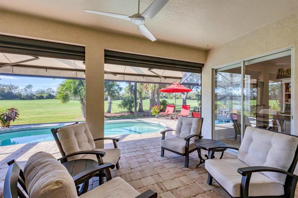 Под контрактом: $729,000 (3 спален, 2 ванн, 1926 Квадратных фут)