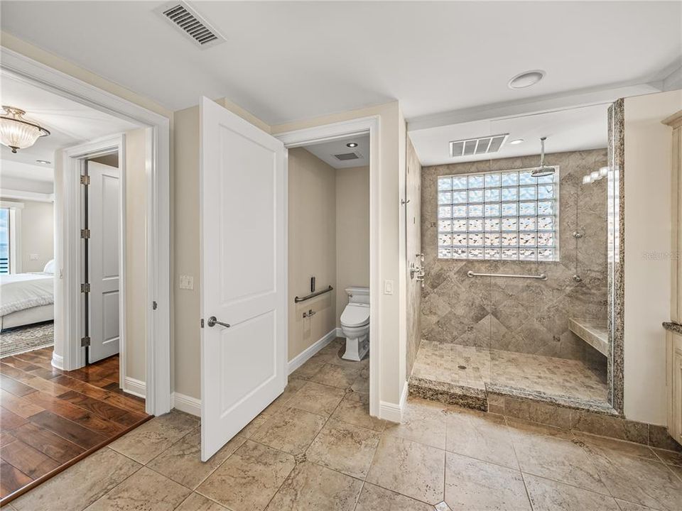 待售: $3,995,000 (3 贝兹, 3 浴室, 4245 平方英尺)