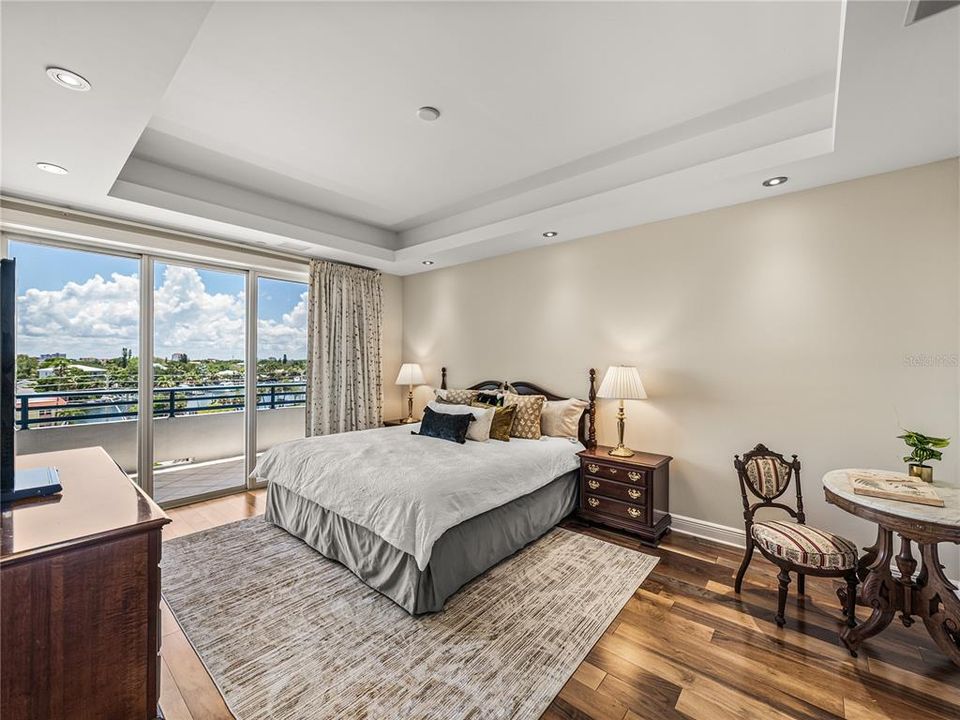 待售: $3,995,000 (3 贝兹, 3 浴室, 4245 平方英尺)