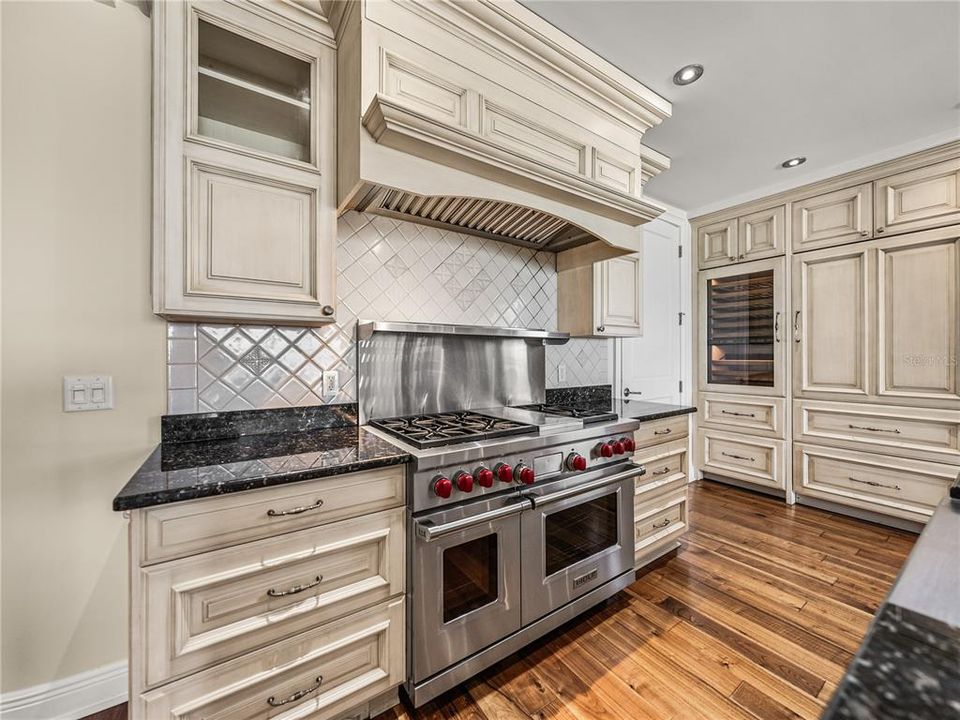 待售: $3,995,000 (3 贝兹, 3 浴室, 4245 平方英尺)