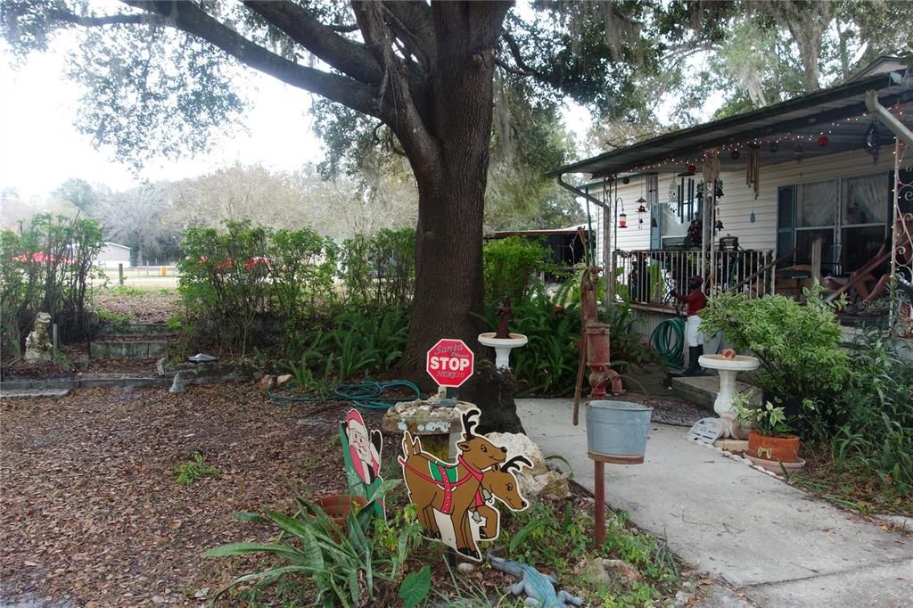 For Sale: $289,900 (3 beds, 2 baths, 1782 Square Feet)