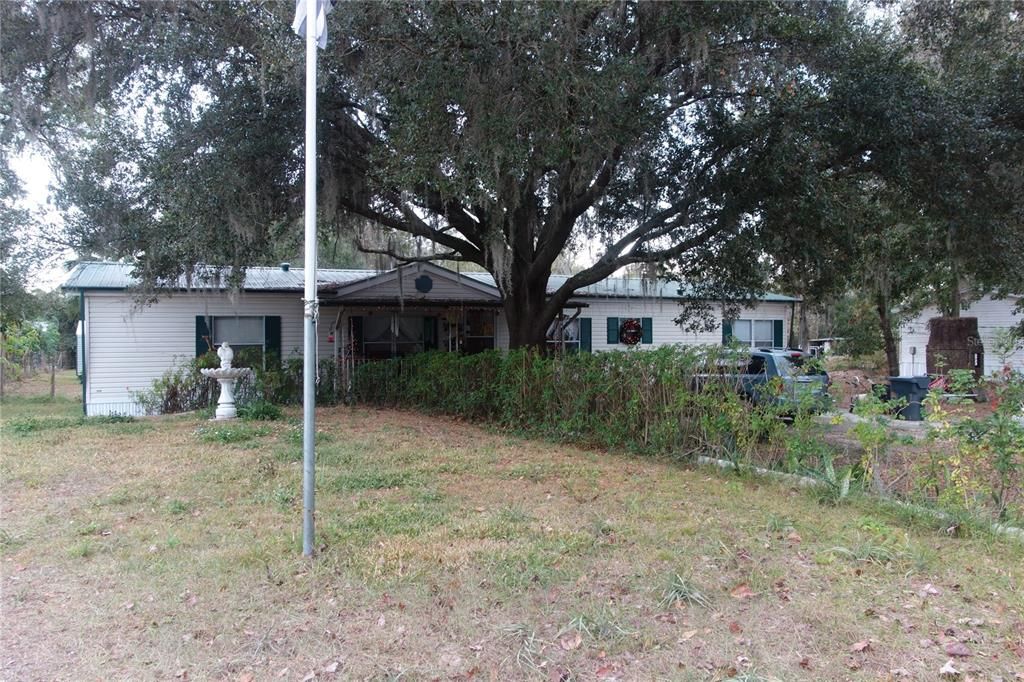 For Sale: $289,900 (3 beds, 2 baths, 1782 Square Feet)