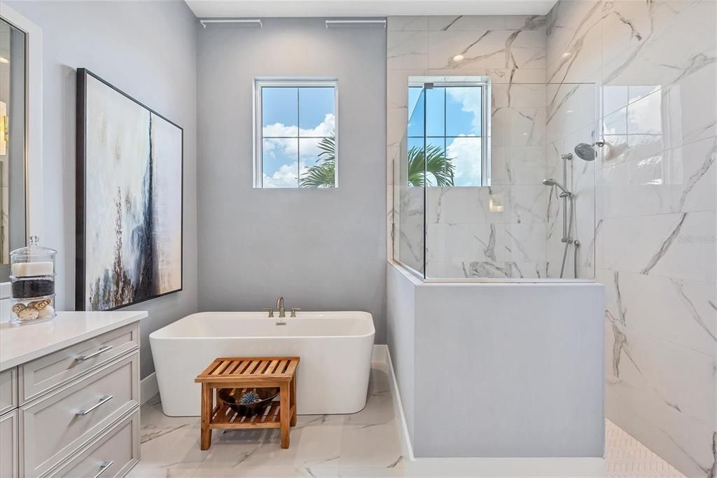 For Sale: $3,450,000 (4 beds, 5 baths, 3570 Square Feet)