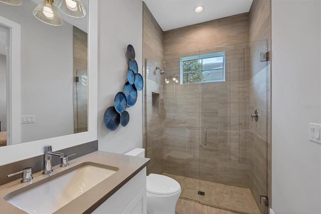 For Sale: $3,450,000 (4 beds, 5 baths, 3570 Square Feet)