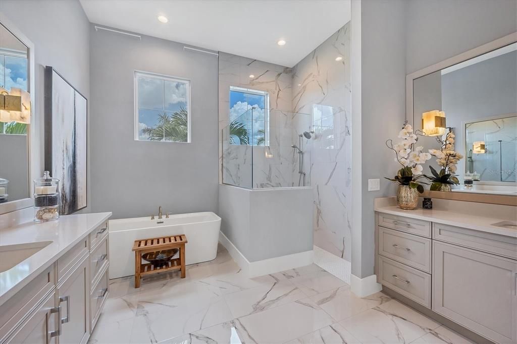 For Sale: $3,450,000 (4 beds, 5 baths, 3570 Square Feet)