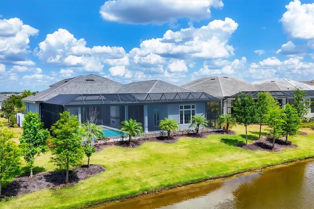 For Sale: $3,450,000 (4 beds, 5 baths, 3570 Square Feet)