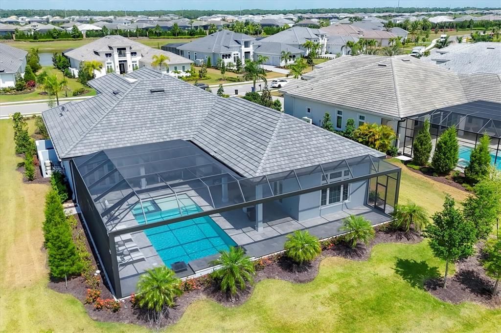 For Sale: $3,450,000 (4 beds, 5 baths, 3570 Square Feet)