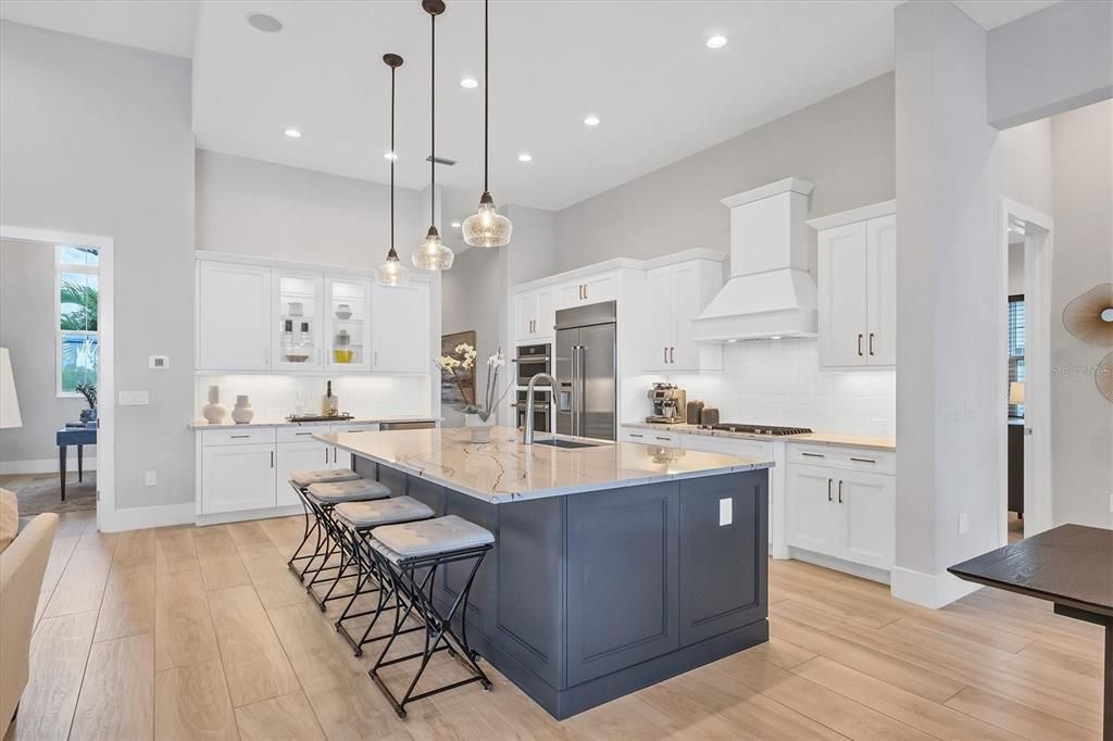 For Sale: $3,450,000 (4 beds, 5 baths, 3570 Square Feet)