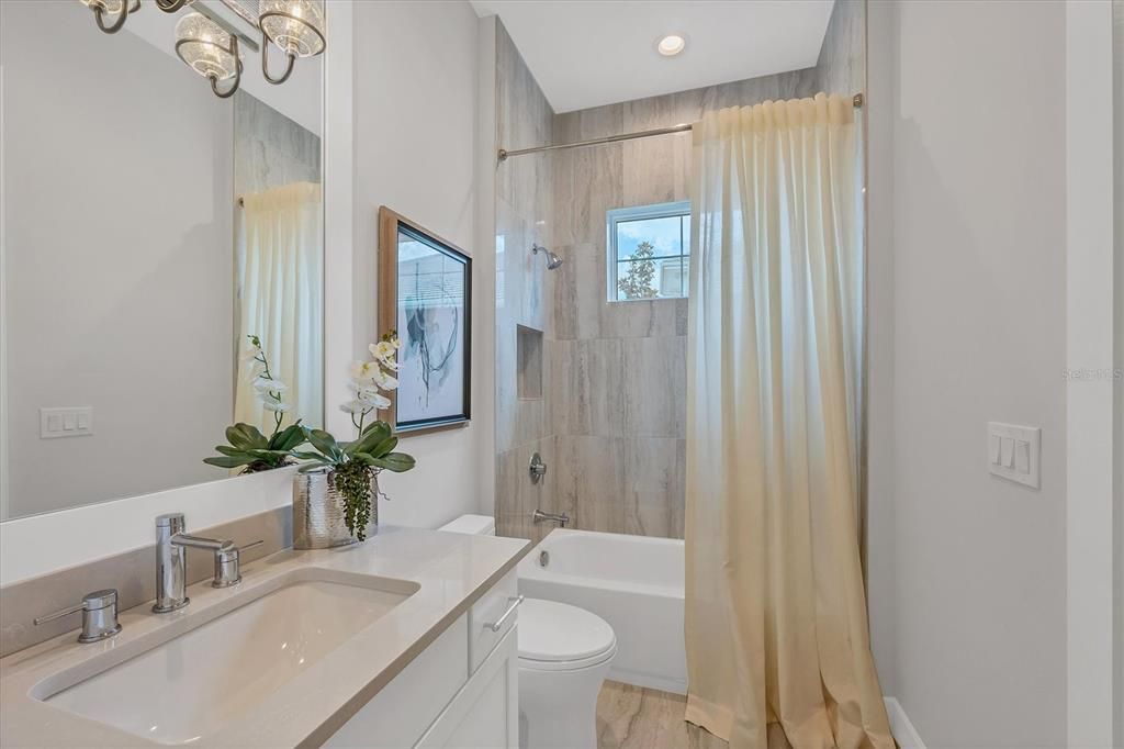 For Sale: $3,450,000 (4 beds, 5 baths, 3570 Square Feet)