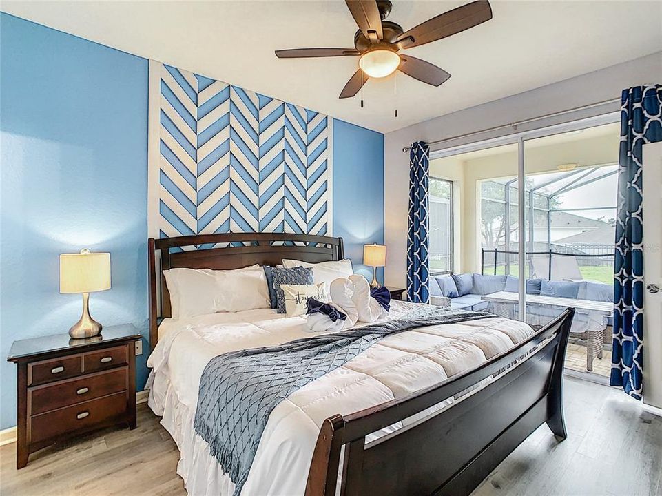 For Sale: $610,000 (4 beds, 4 baths, 1824 Square Feet)