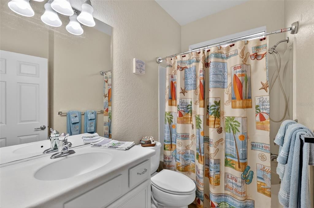 En Venta: $495,000 (3 camas, 2 baños, 1958 Pies cuadrados)